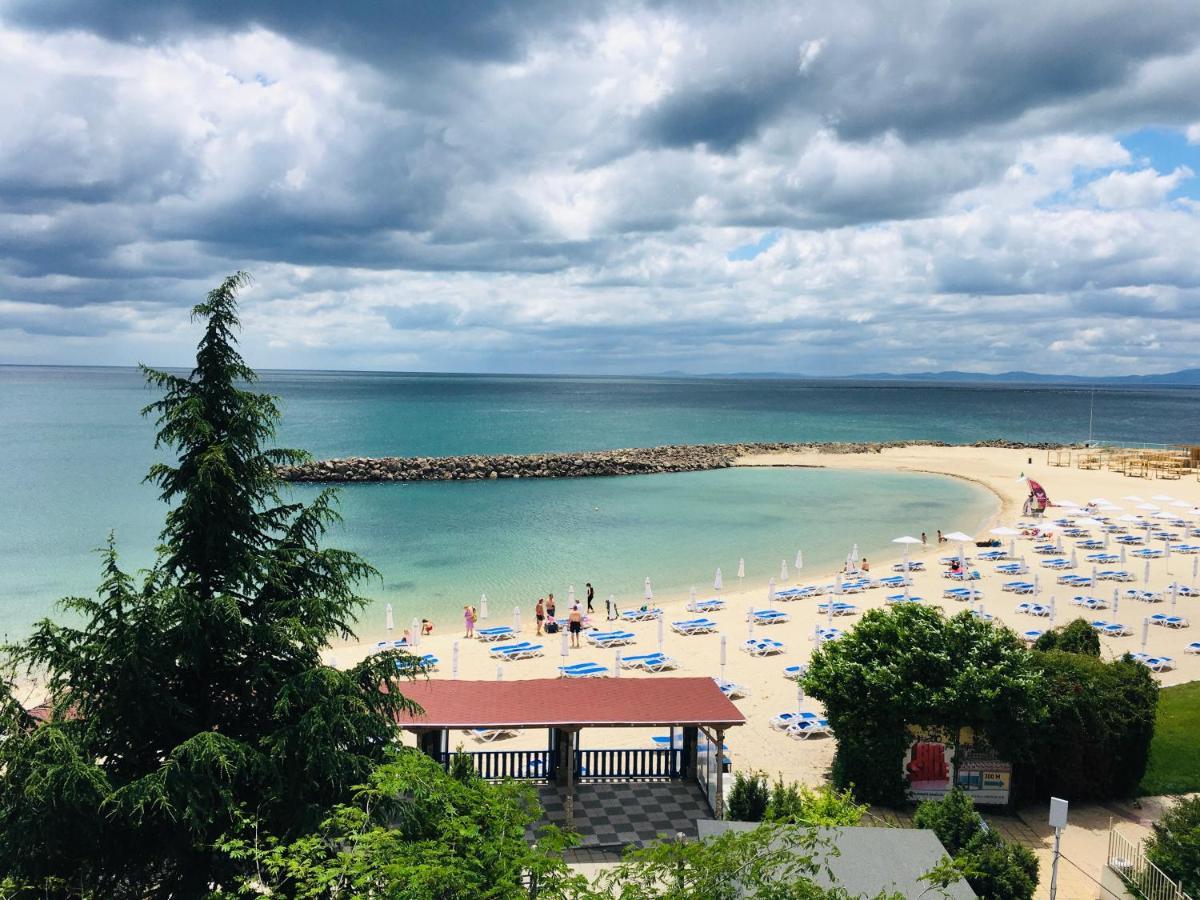 Hotel Sofia Beach Nesebar Buitenkant foto