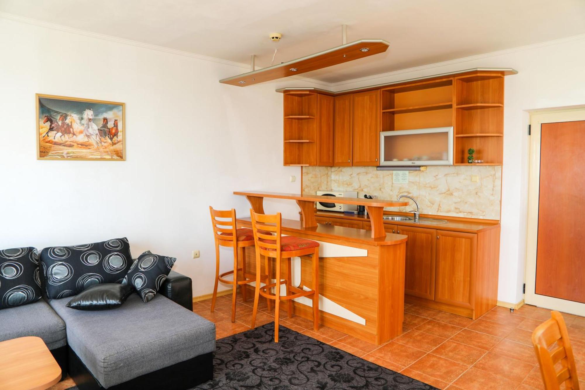 Hotel Sofia Beach Nesebar Buitenkant foto